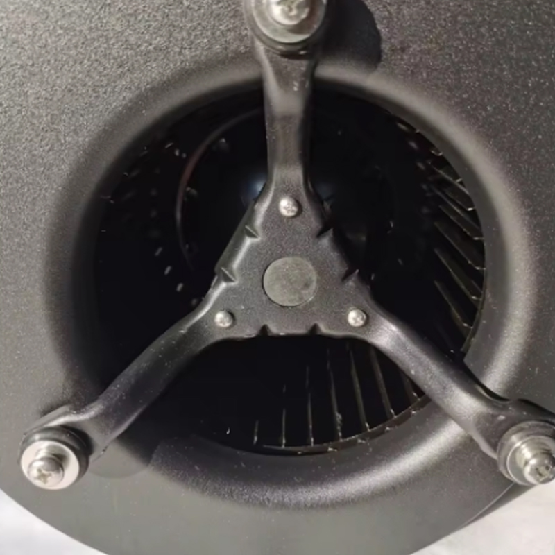 133mm çapında çift emişli mini boy radyal fanlar